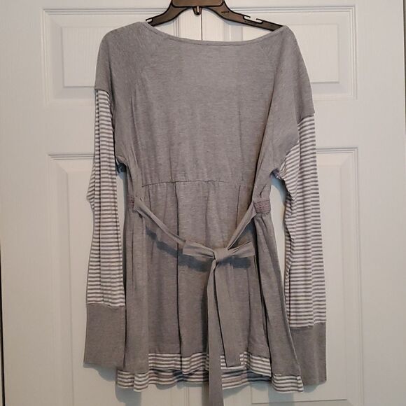 Bugle Boy Womens Top size 2X Long Sleeve - Picture 2 of 5